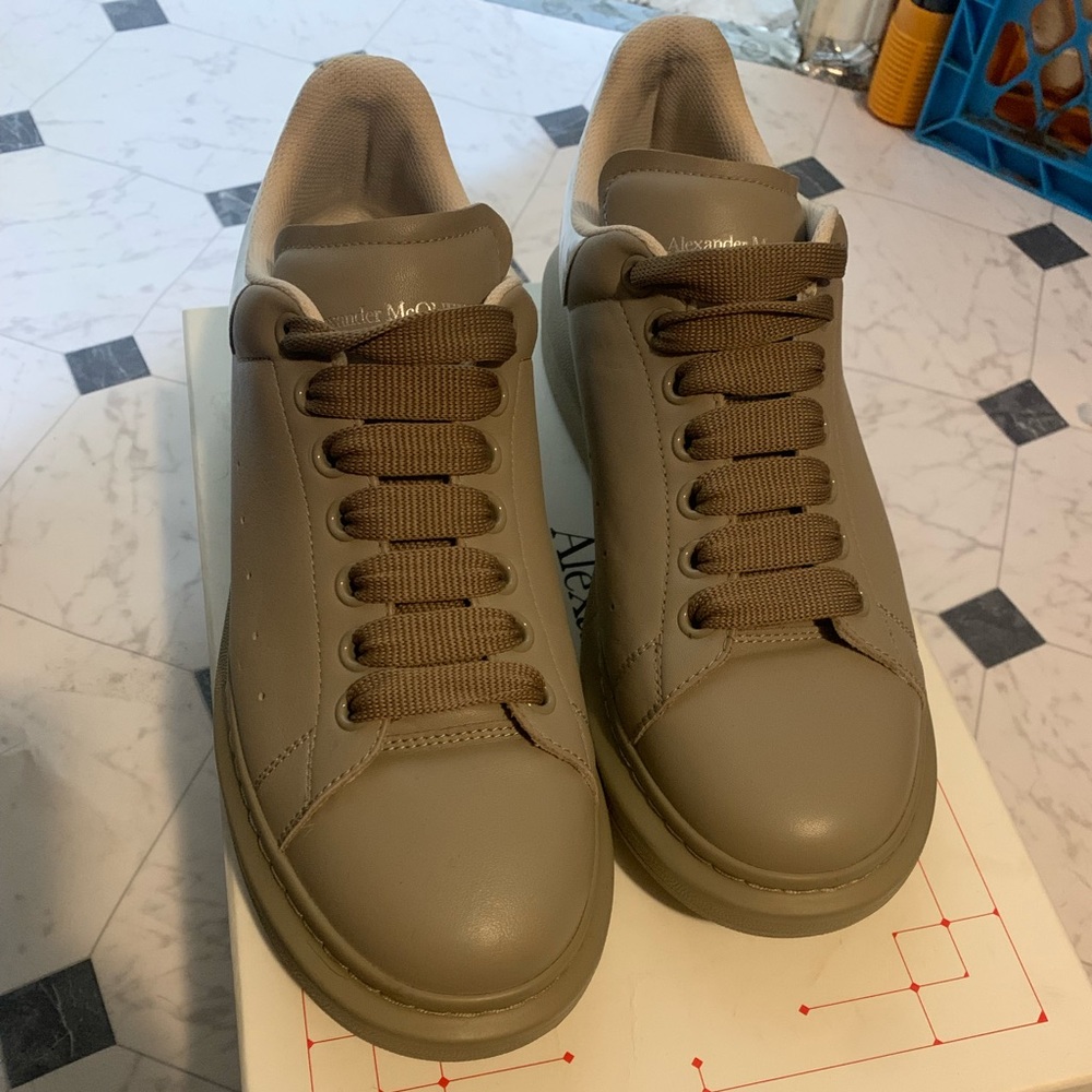 Mens Alexander McQueen size 43